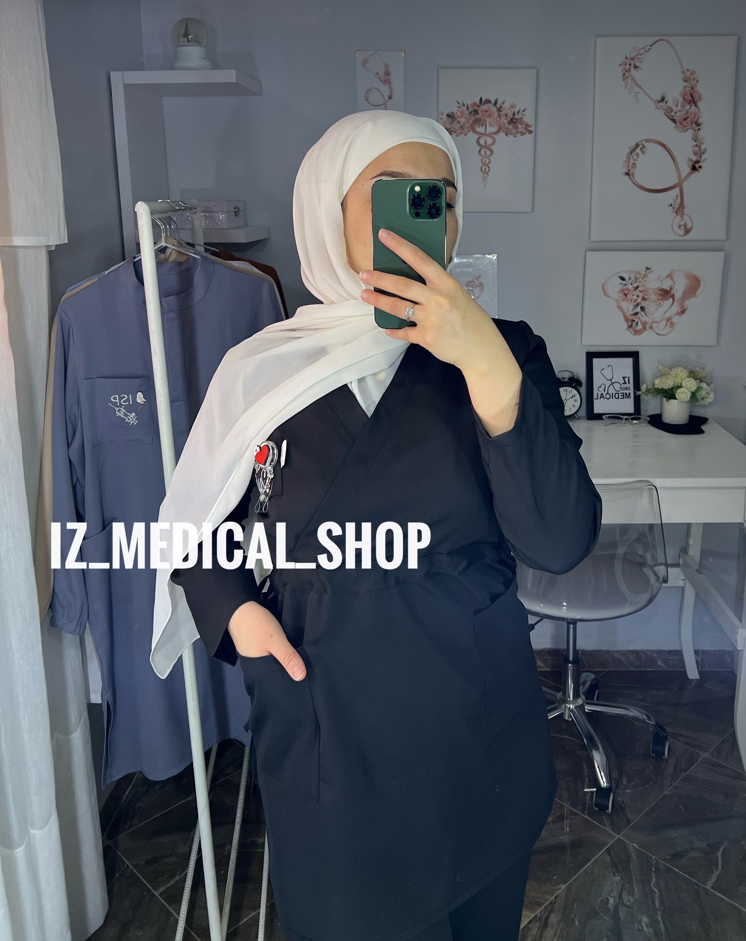 Cropped Faux leather Jacket