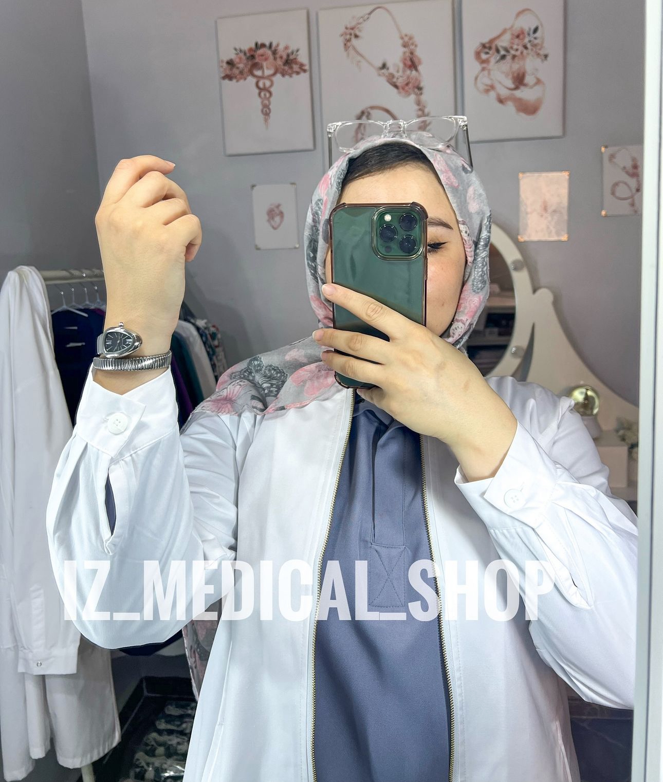 Cropped Faux leather Jacket